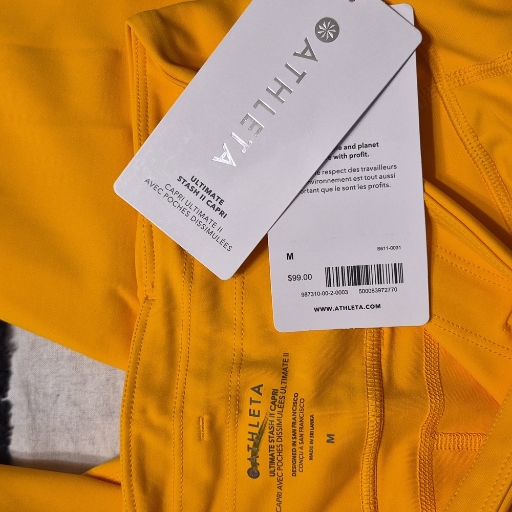 NWT Athleta Radiant Sunrise Yellow Ultimate Stash II Capri Legging Wicking - Picture 9 of 10